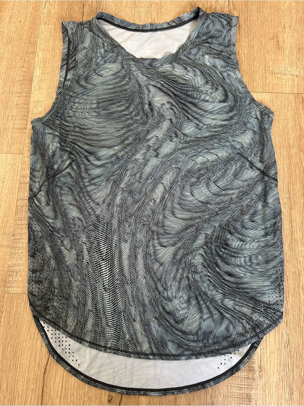 lululemon athletica Black & Gray Swirl Tank